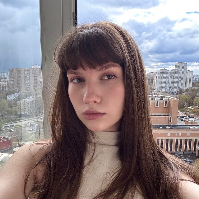Аня